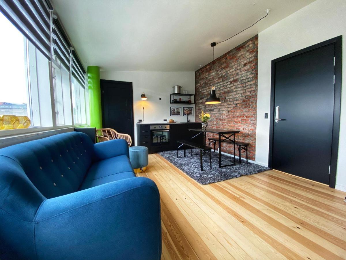 Broncks Apartment 2 - Modern 2-Bedroom In The Heart Of Tórshavn Exteriör bild